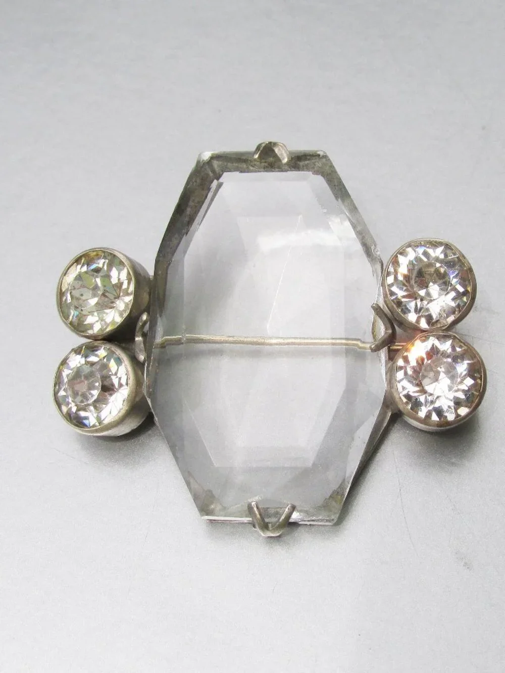Vintage 1920s Early ART DECO Faceted Glass & Rhinestone Brooch Pin